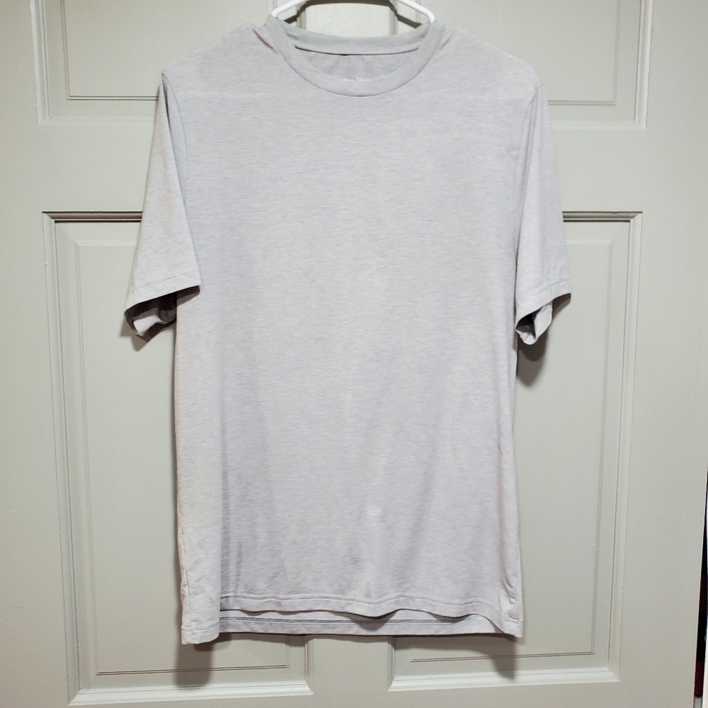 Outdoor Voices Men T-Shirt Size Small Short Sleeves Crewneck Light Grey color